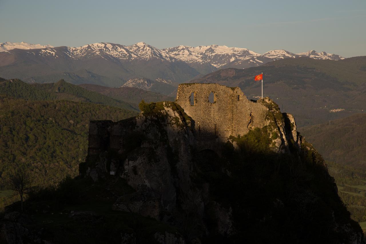 Gite D'Etape De Roquefixade Exteriér fotografie